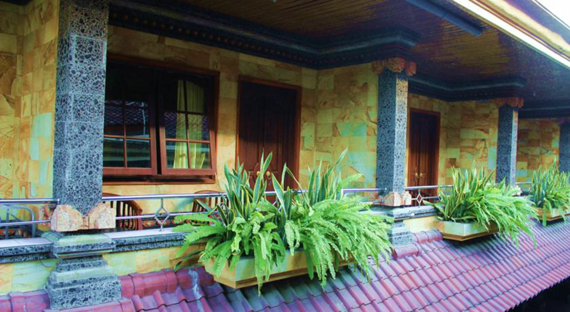 Segara Sadhu Inn Kuta By Ecommerceloka Extérieur photo